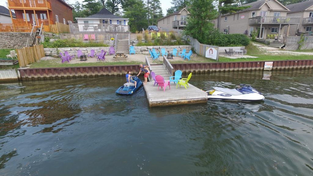 Riverfront Cottages Wasaga Beach Exterior photo